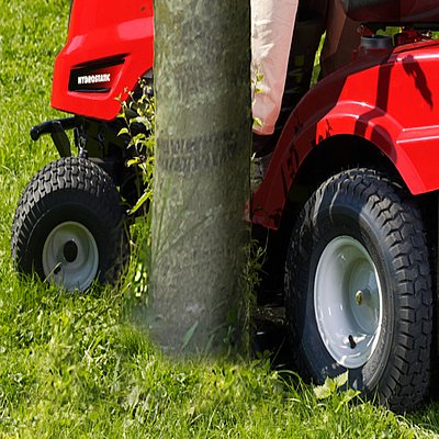 Small turning radius of 46 cm